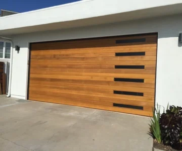 Emilio with Vertical Windows 640x480